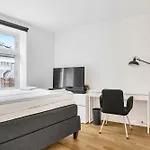 Penthouse In Heart Of - 4br 2 Bath Apartmán *
