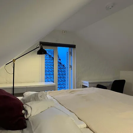 Penthouse In Heart Of - 4br 2 Bath * Bergen