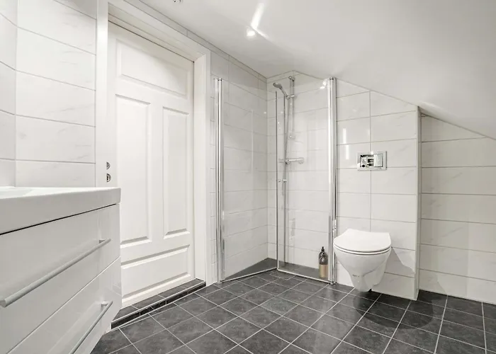 Appartement Penthouse In Heart Of - 4br 2 Bath *